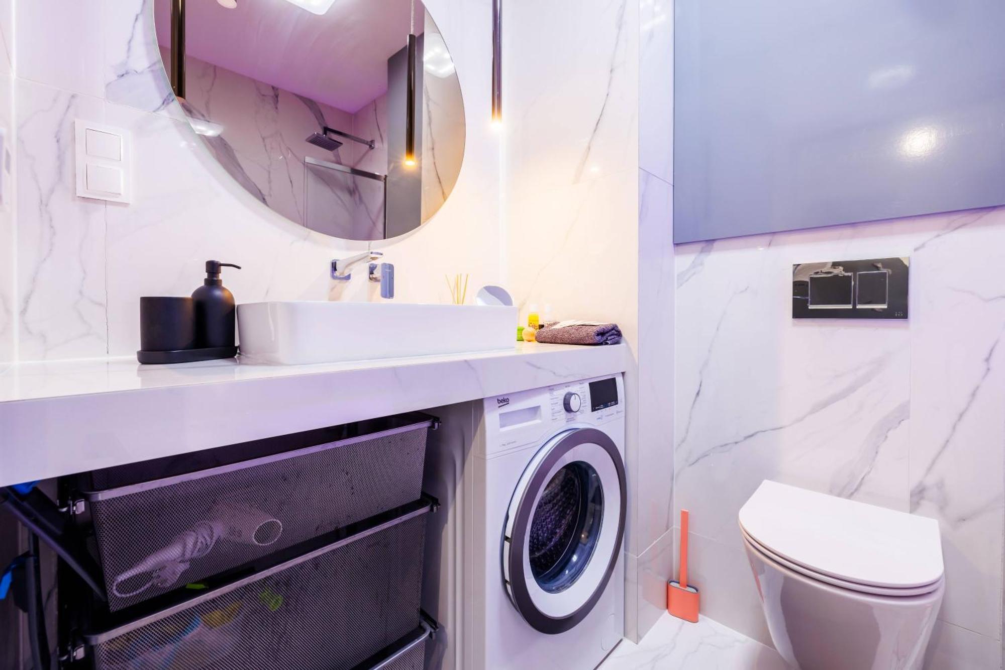 Luxury Apartment With Spa Bath- City Centre, Free Parking Rzeszów Eksteriør billede